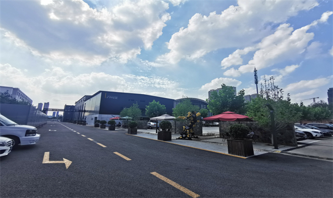 813创意园环境图